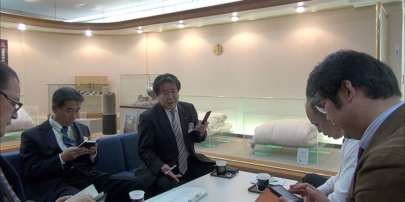 西川羽毛布団完成