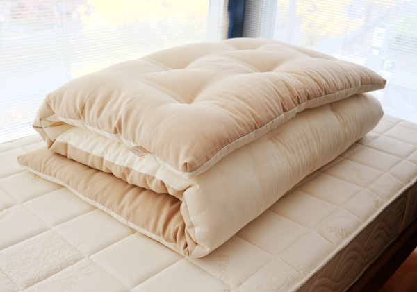 スーピマコットンとインド綿のベッドパッド